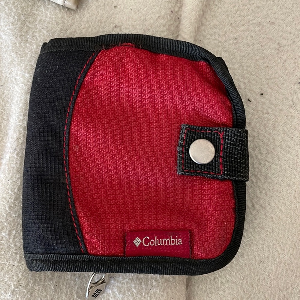 Columbia Black/red wallet